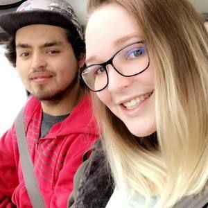 Meet your Posher, Denya